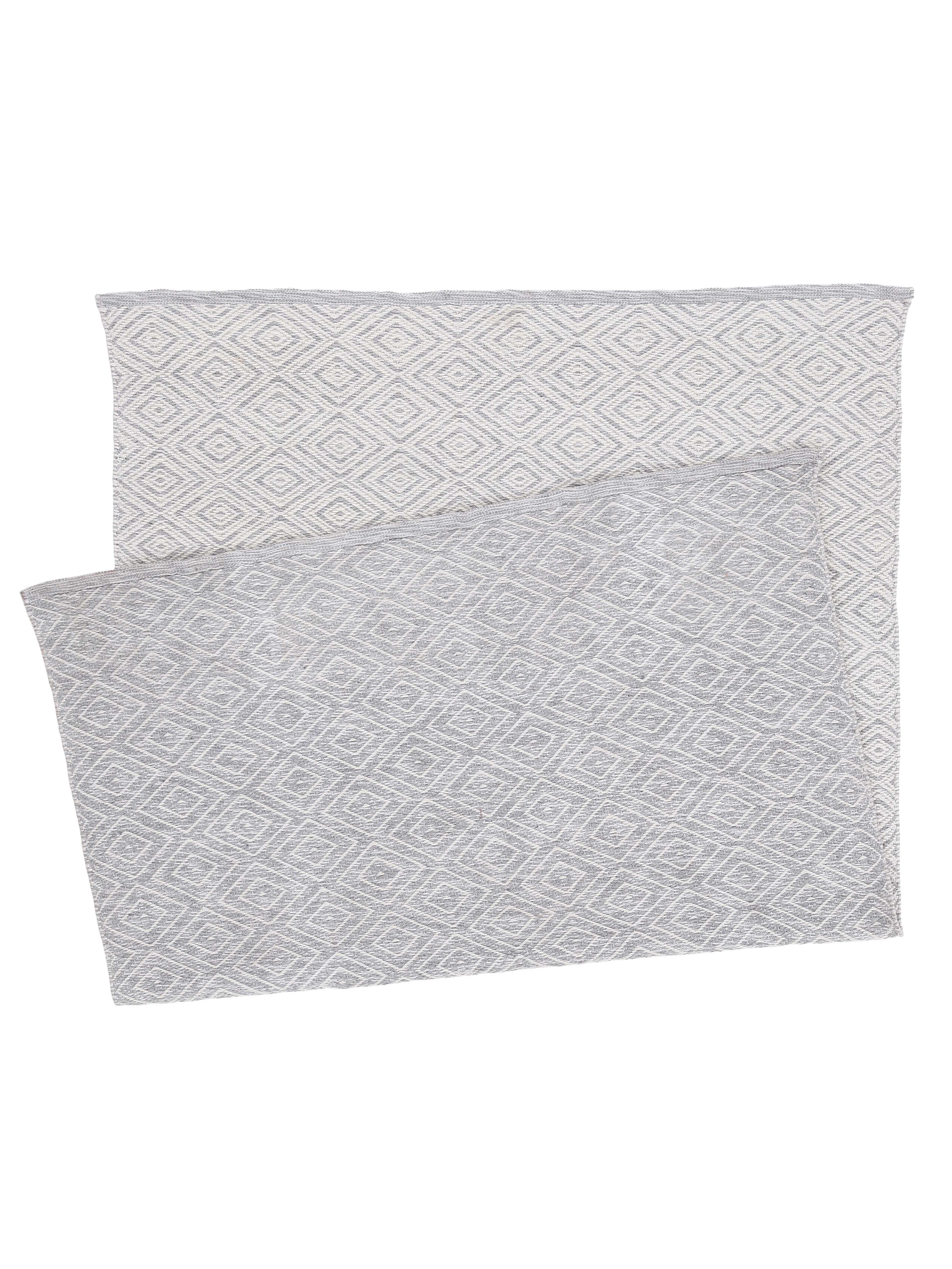 In- & Outdoor Teppich aus recyceltem Material Beige