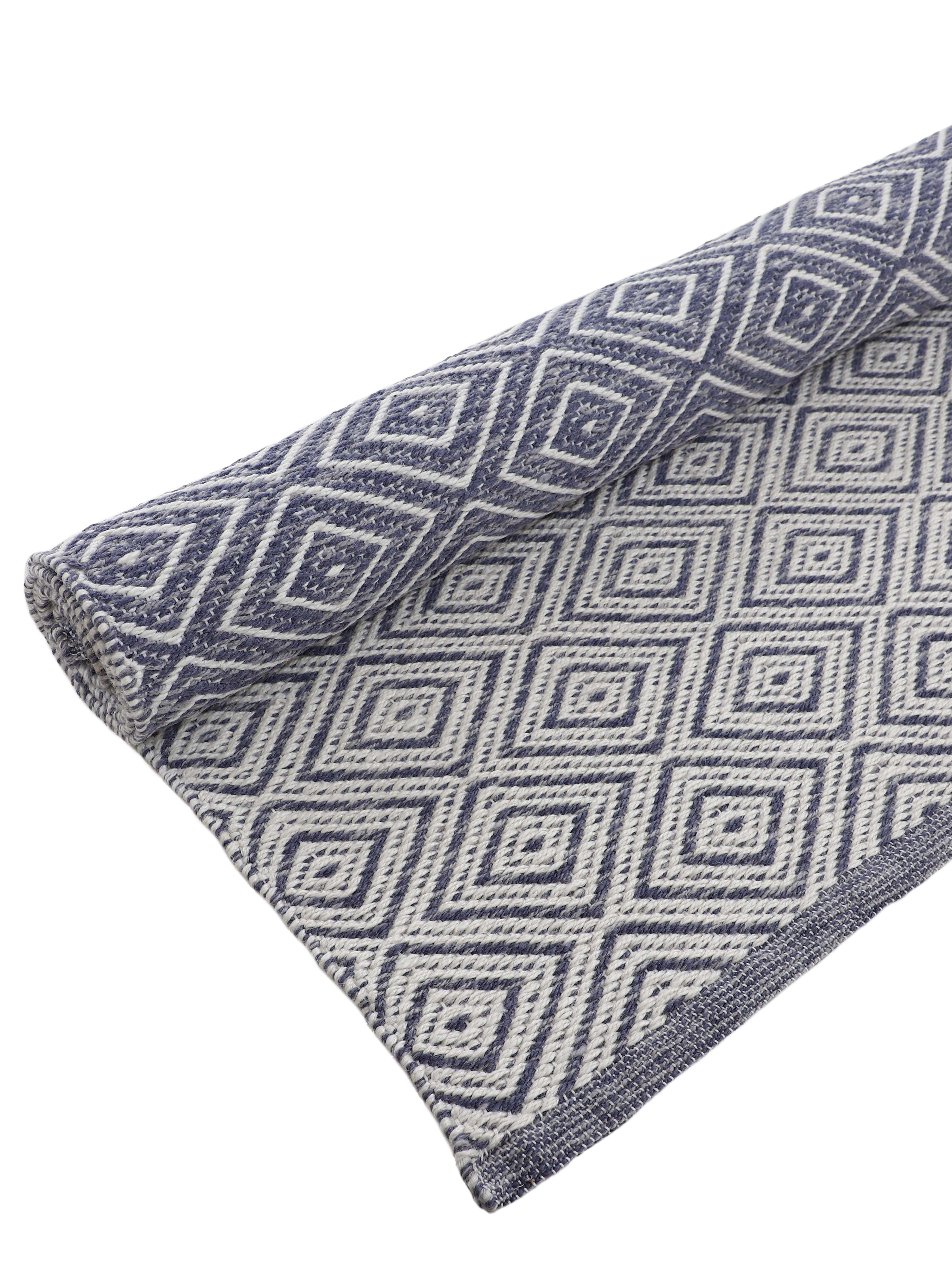 In- & Outdoor Teppich aus recyceltem Material Grau