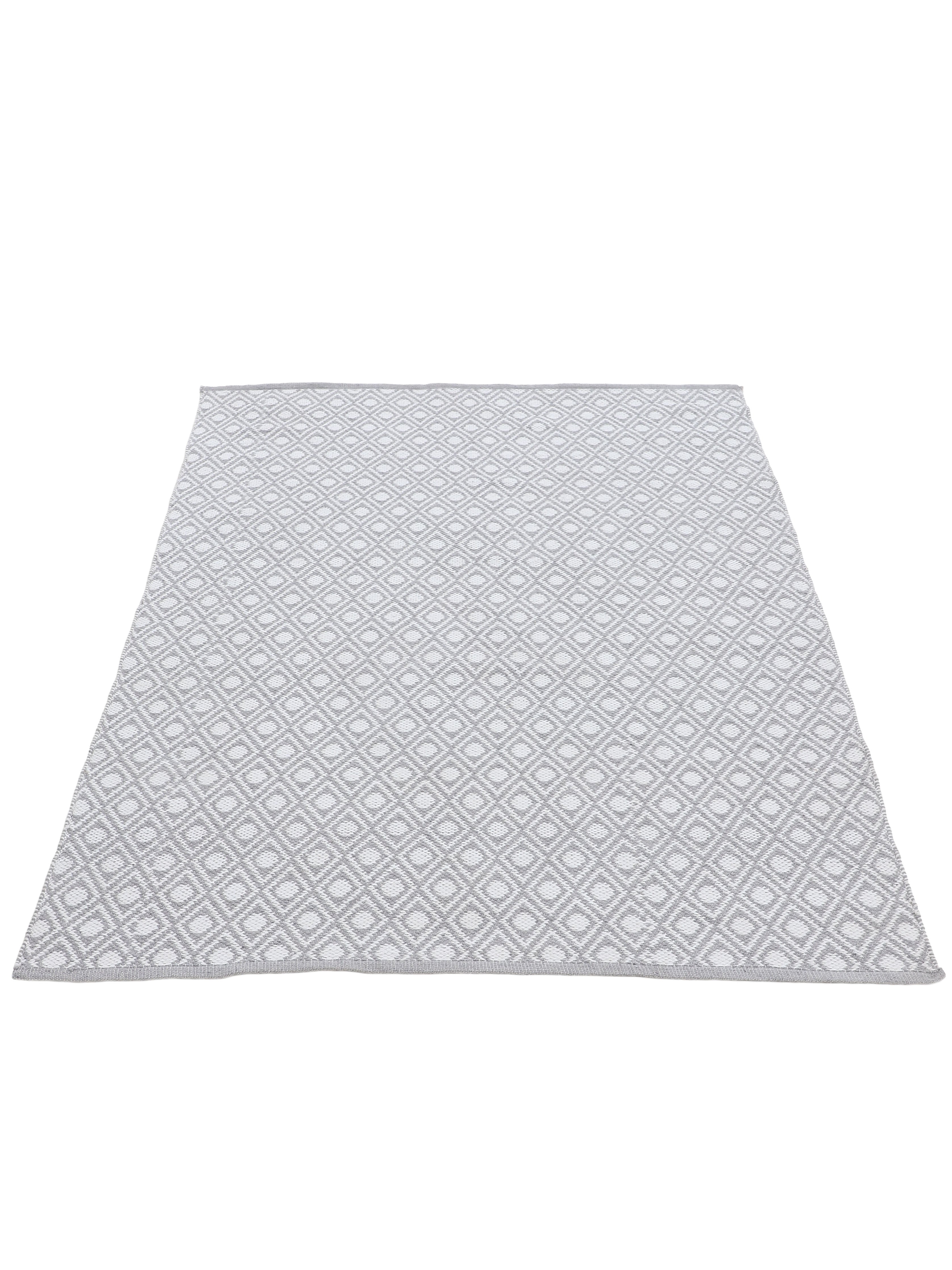 In- & Outdoor Teppich aus recyceltem Material Creme