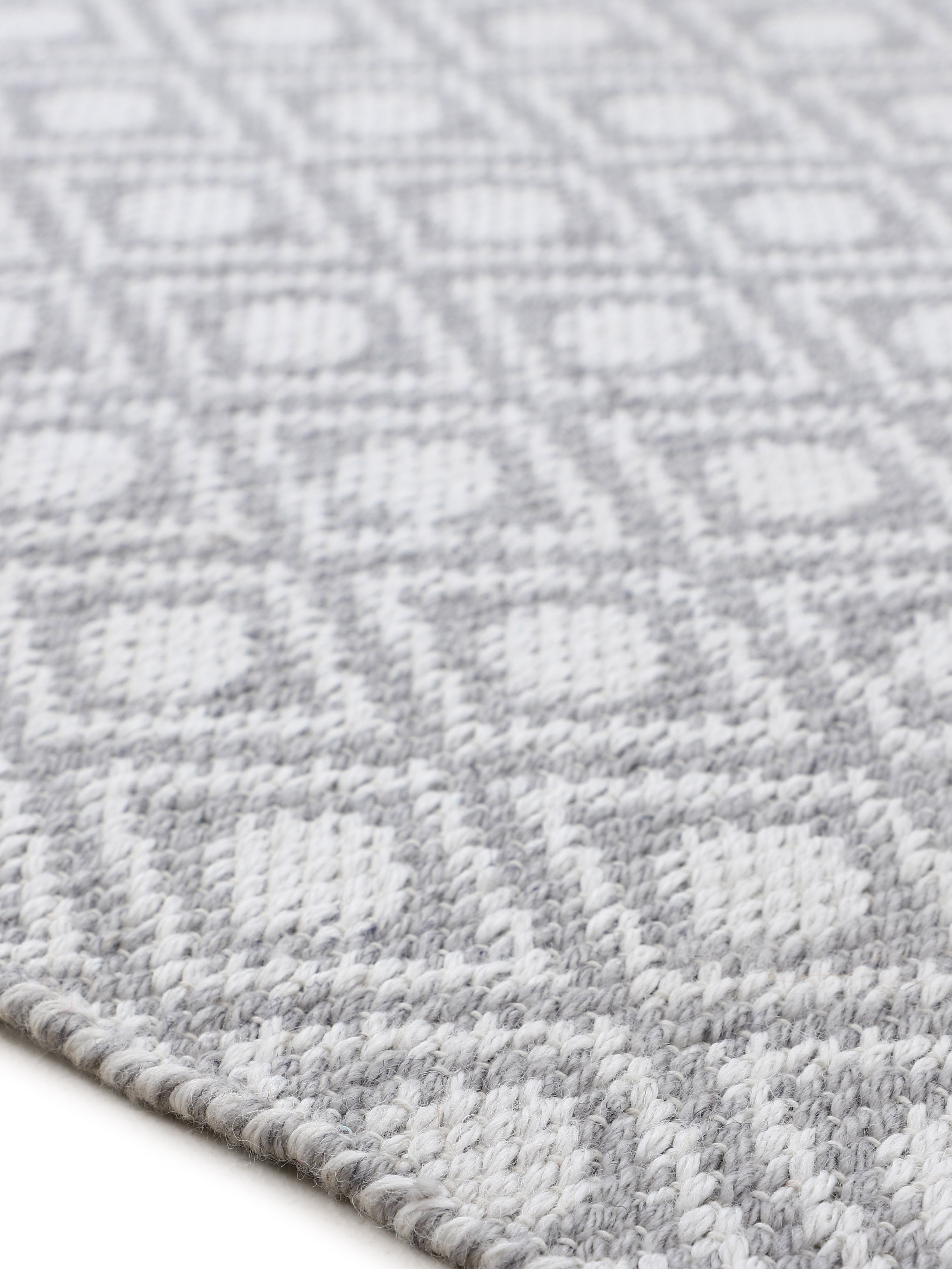 In- & Outdoor Teppich aus recyceltem Material Creme