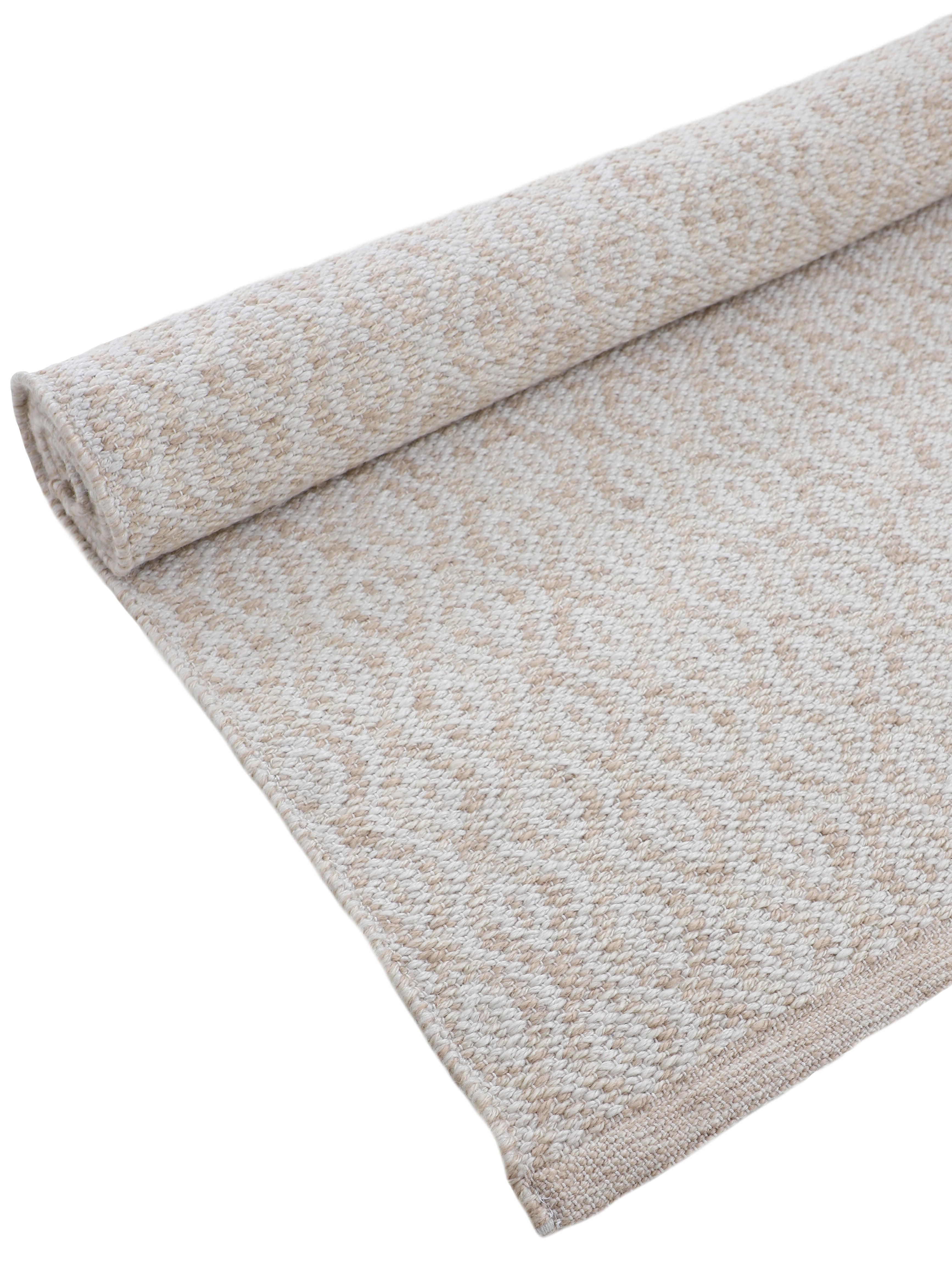 In- & Outdoor Teppich aus recyceltem Material Creme