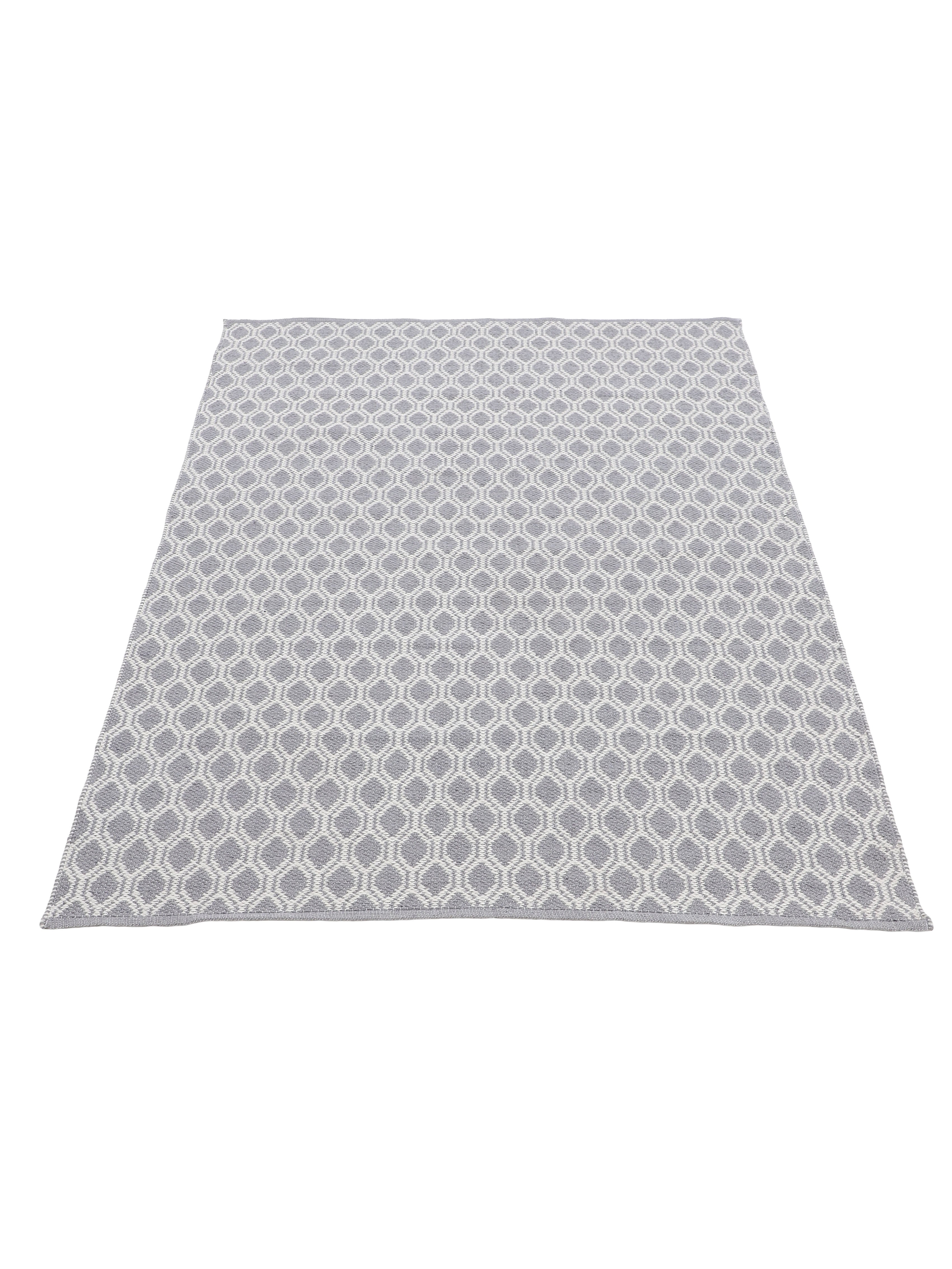 In- & Outdoor Teppich aus recyceltem Material Grau