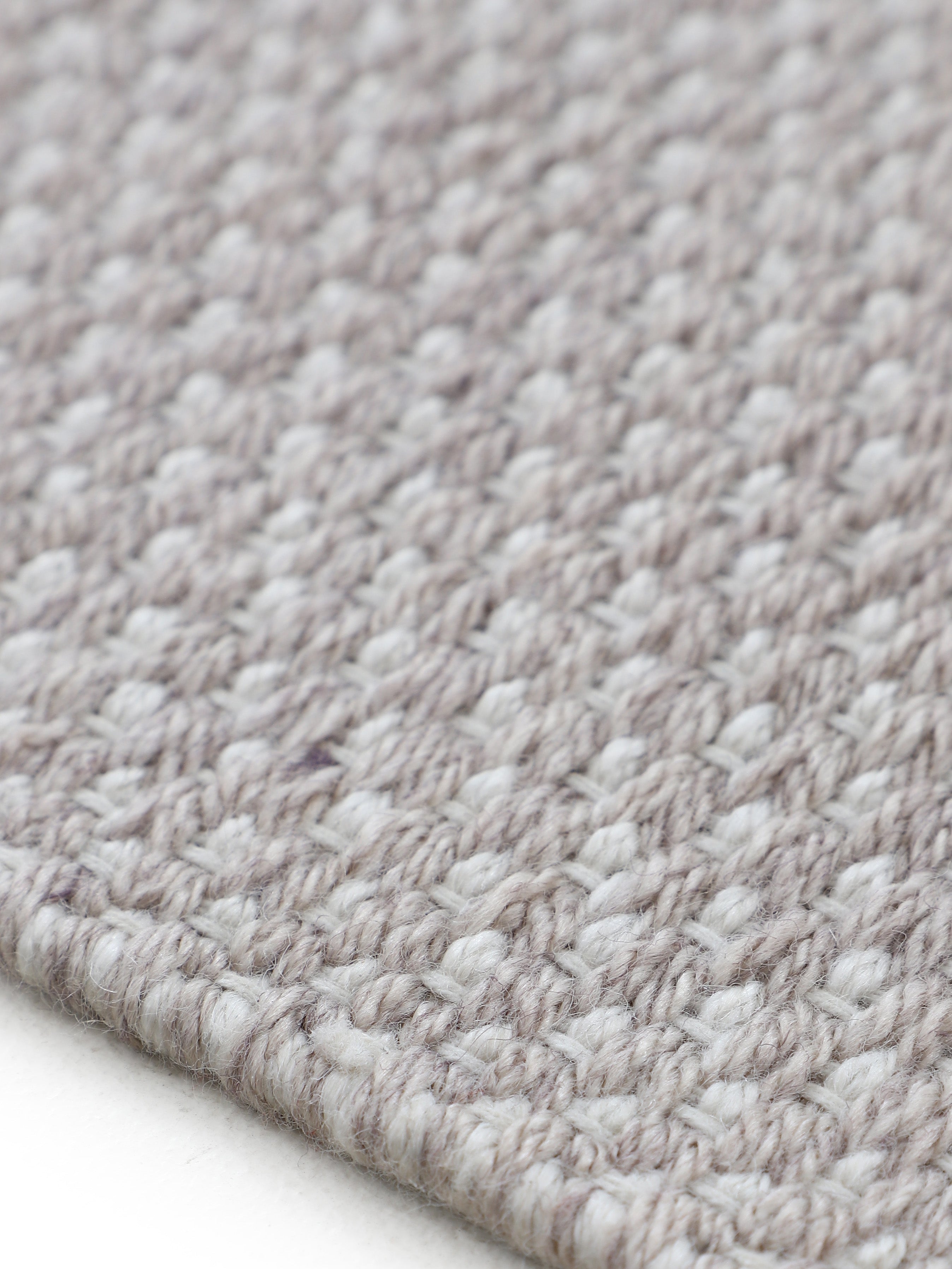 In- & Outdoor Teppich aus recyceltem Material Creme