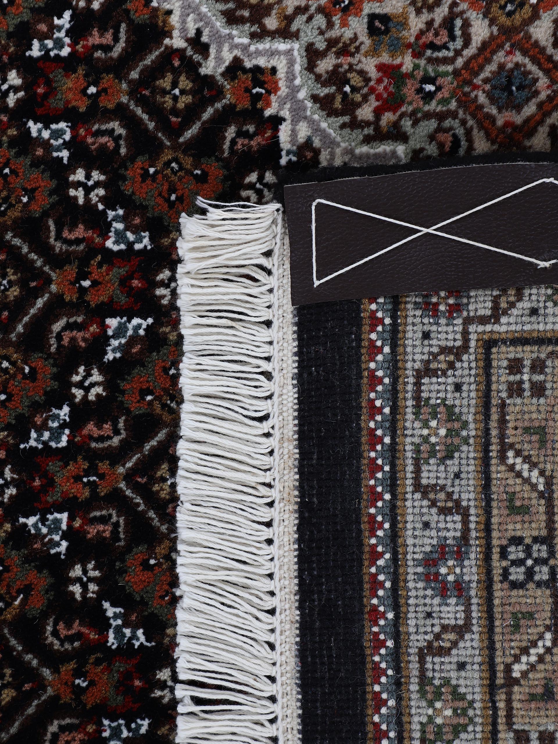 Tabriz Mahi Teppich