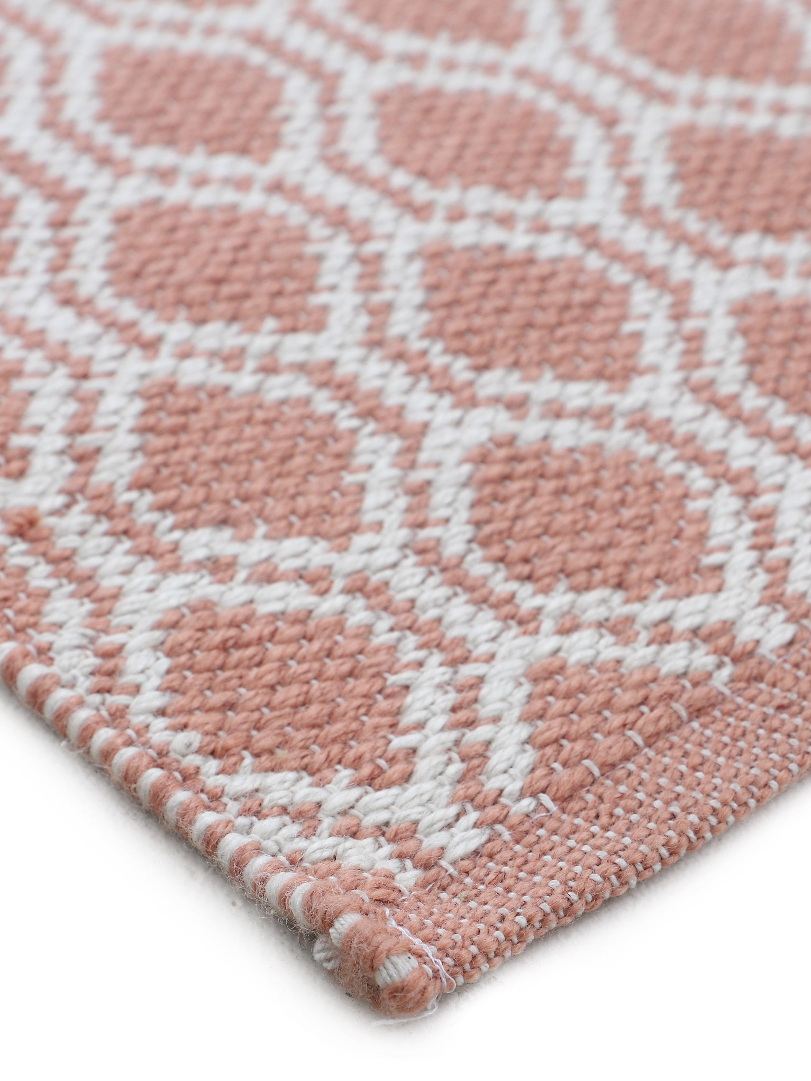 In- & Outdoor Teppich aus recyceltem Material