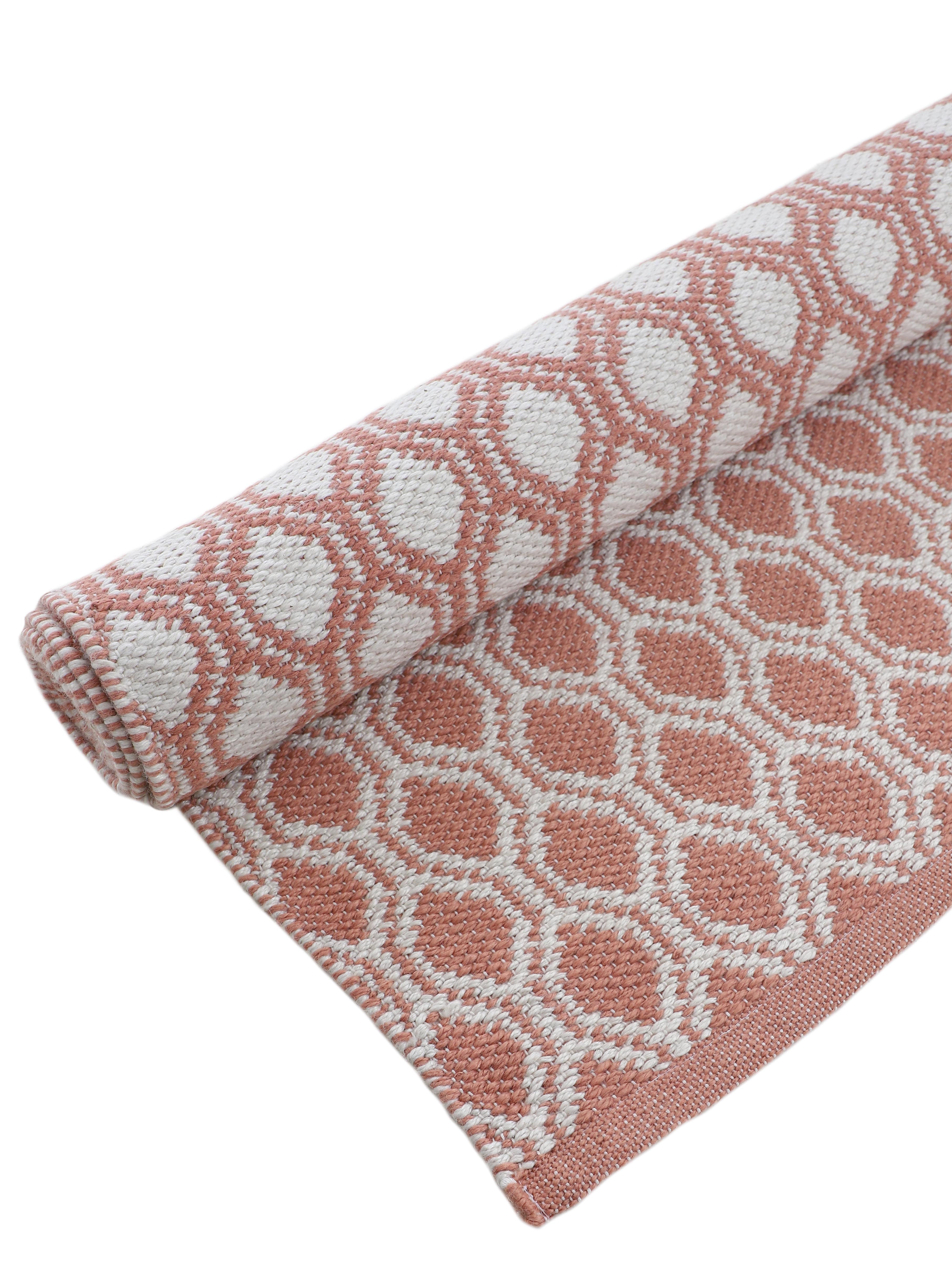 In- & Outdoor Teppich aus recyceltem Material
